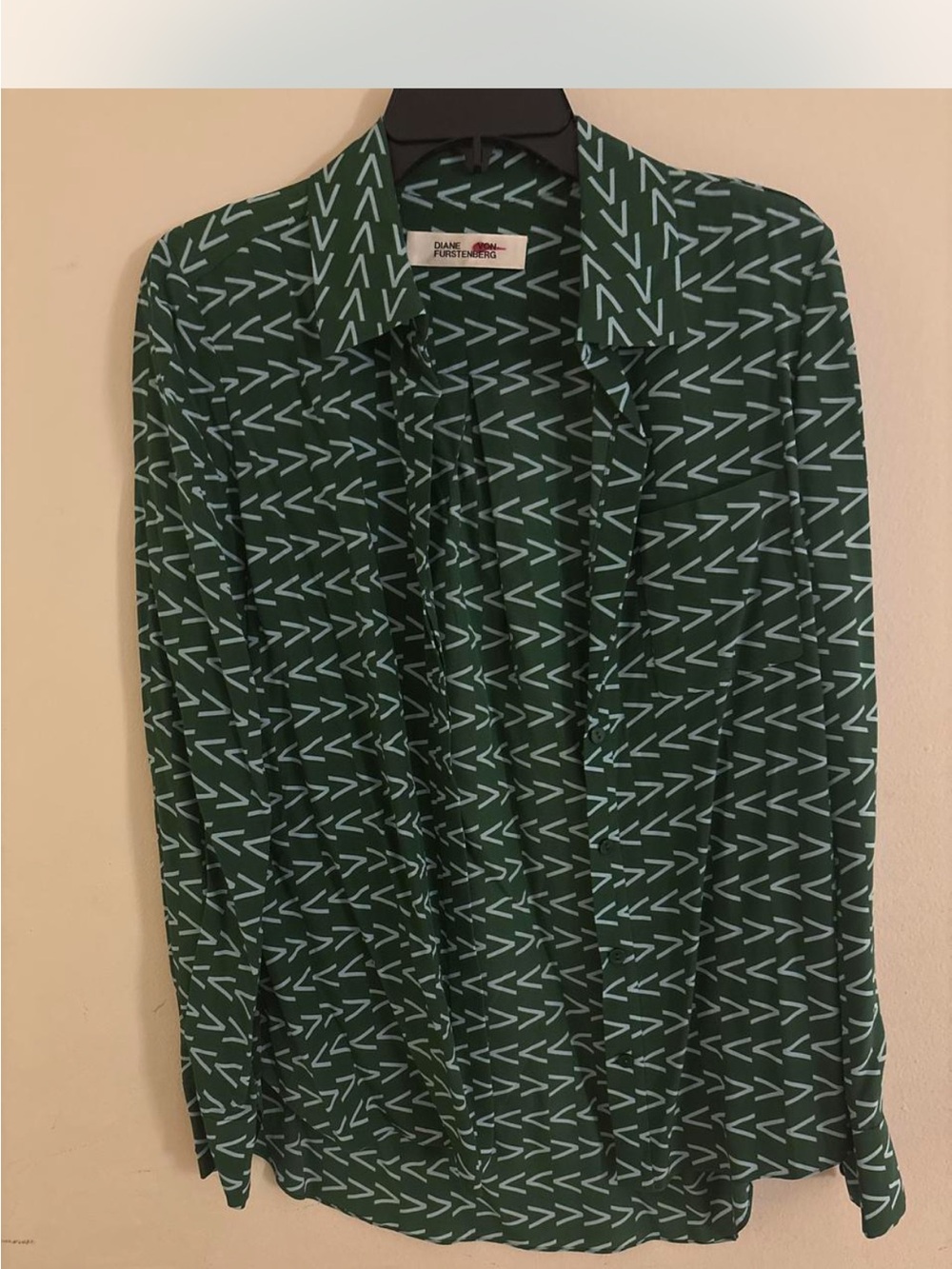 Diane von Furstenberg Green Patterned Long-Sleeve Shirt